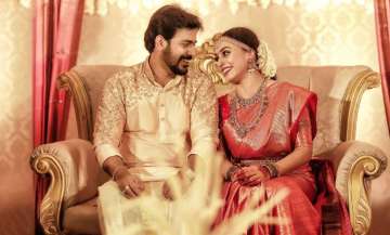 Bigg Boss Malayalam couple Pearle Maaney-Srinish Aravind wedding