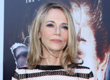 Twin Peaks star Peggy Lipton dies at 72