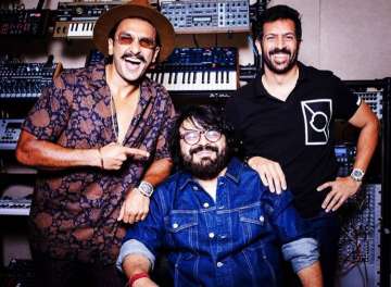 Ranveer Singh collaborates with music-composer Pritam for Kapil Dev biopic 83