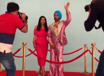 Diljit Dosanjh enjoys pool party after making an appearance at 'desi' Met Gala