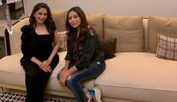 Shah Rukh Khan's wife Gauri Khan confesses she is a die-hard fan of the 'dhak dhak' Madhuri Dixit