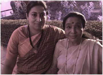 Asha Bhosle smriti irani