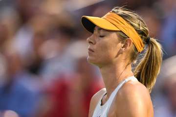 Maria Sharapova withdraws from Italian Open with shoulder injury