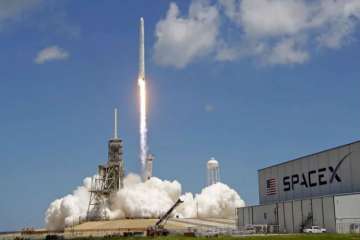 SpaceX, Starlink satellite 