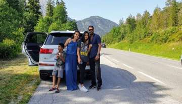 Ajay Devgn and Kajol’s road trip picture with kids Nysa and Yug will give you 'Zindagi Na Milegi Dob