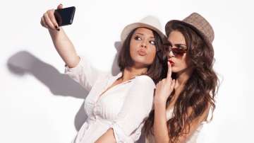 Effective tips to click better selfies