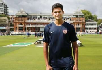 2019 World Cup: Arjun Tendulkar helps England ahead of Australia clash