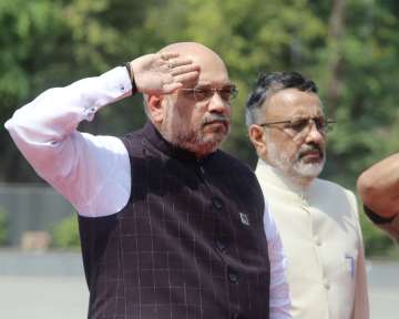 Home Minister Amit Shah paying respect to the martyrs at the  National Police Memorial