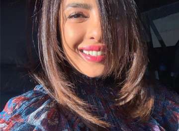 Priyanka Chopra looks radiant in her sunkissed selfie from NYC with Nick Jonas 