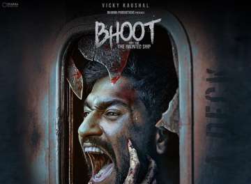 Vicky Kaushal sinks into the world of fear, announces horror movie ' Bhoot Part One The Haunted Ship