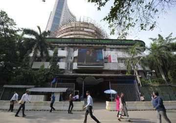 Sensex drops over 150 points in early trade amid weak global cues