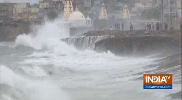 Thunderstorm, rain hit Gujarat as powerful cyclone unleashes wrath 
