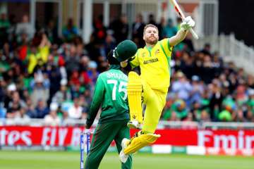 2019 World Cup: David Warner takes Australia closer to semifinals with 48-run win over Bangladesh