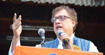 Are we delivering pizzas, Derek O' Brien asks over hurried passing of bills