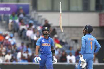The Kiwi bowlers spat fire, removing both, Rohit Sharma and Virat Kohli on single-digit scores.