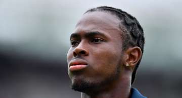  Jofra Archer reveals he played World Cup with 'excruciating pain'