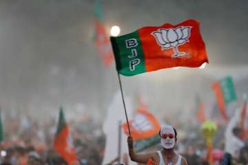 Congress, NCP to lose 4 Maharashta MLAs to BJP