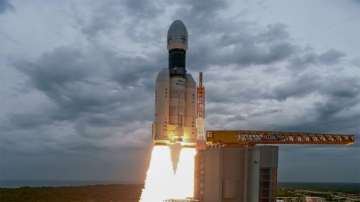 Need to learn from India: Pakistanis on Chandrayaan-2