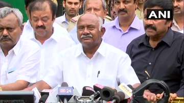 Karnataka Crisis | We've resigned voluntarily, not influenced by any 'Operation Kamala': JD(S) MLA H Vishwanath