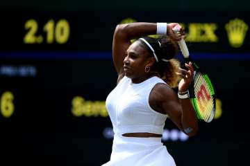 Wimbledon 2019: Serena Williams advances to quarterfinals with easy win over Carla Suarez Navarro