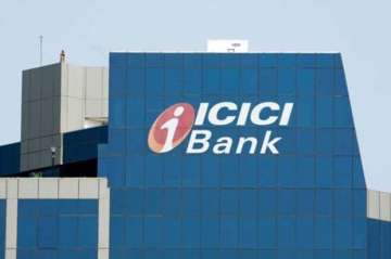 ICICI Bank deploys robotic arms to count currency notes