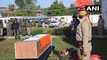 Jammu and Kashmir police officer pays rich tribute to slain guard