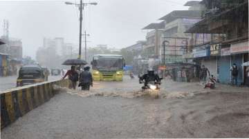  
The Indian Meteorological Department (IMD) had, earlier on Tuesday, predicted very heavy rainfall in India's financial capital and south Konkan area -- especially in the districts of Raigad, Thane and Palghar. 