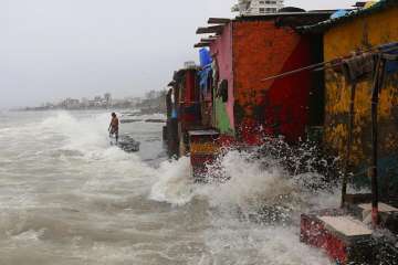 Mumbai rains: IMD issues warning of heavy rainfall on July 25