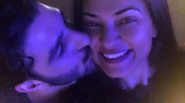 Sushmita Sen shares her reason to smile and it includes a kiss from boyfriend Rohman Shawl