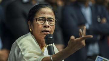 Mamata Banerjee:  Ready to cooperate for constructive work but can't be intimidated into submission 