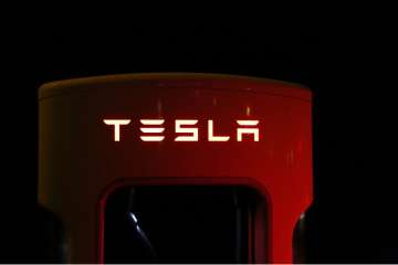 Elon Musk plans Tesla electric plane in the next 5 years