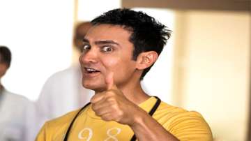 Aamir Khan gets nostalgic and shares his favourite scene from 3 Idiots
