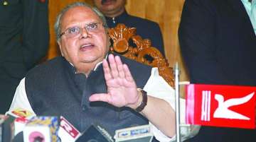 J-K guv Satya Pal Malik sanctions 25 community bunkers for LoC areas of Gurez