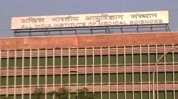 AIIMS fully functional, patients return towards as doctors work tirelessly since Saturday evening (R