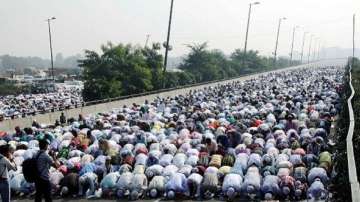 No namaaz on UP roads