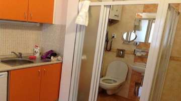 Vastu Tips: Know in which direction kitchen and toilet should never be built