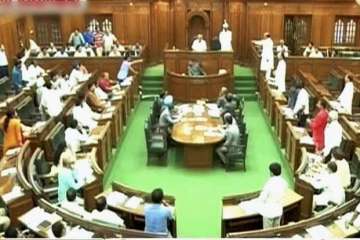 Delhi Assembly adjourned for 45 minutes after AAP MLAs march into the well of the House
