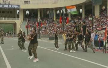 Patriotic songs mark I-Day celebrations at Attari-Wagah border