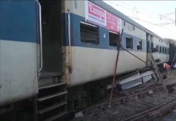 Two bogies of Lucknow-Kanpur MEMU train derail at Kanpur station