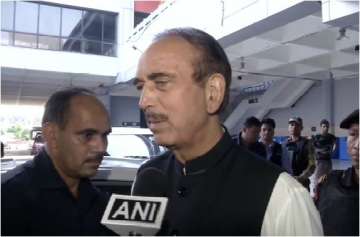 Ghulam Nabi Azad stopped at Jammu airport