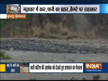 Himachal roads shut due to landslides, traffic movement on Chandigarh-Manali highway hit