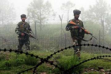Pakistan violates ceasefire in Poonch, Indian Army retaliates