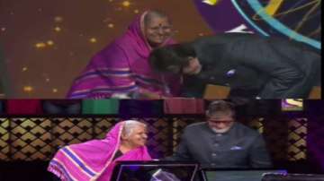 Kaun Banega Crorepati 11: Whose feet did Amitabh Bachchan touch for blessings?