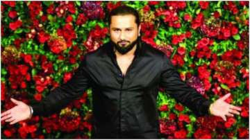 Lucknow court issues non-bailable warrant against singer Yo Yo Honey Singh
