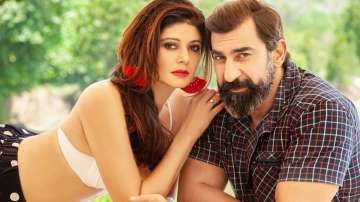 Latest Pictures Pooja Batra and Nawab Shah enjoy pool time in 