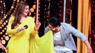 Prabhas and Raveena Tandon recreate Salman Khan’s Jumme Ki Raat hook step on nach Baliye 9