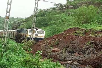 Video: Rajdhani Express driver applies brake just in time after boulder falls on rail track, major tragedy averted 