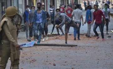 Nine injured in stone-pelting during clash in UP's Muzaffarnagar s