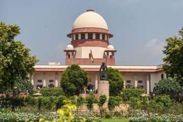 Supreme Court declines urgent hearing of a plea against Centre's restrictions in J&K