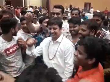 Nayak nahi, khalnayak hun main: Akash Vijayvargiya grooves on PM Modi's birthday | Video